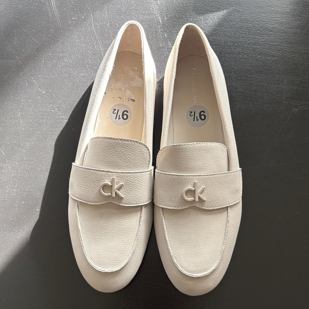 Calvin Klein Women's Beige Loafers
